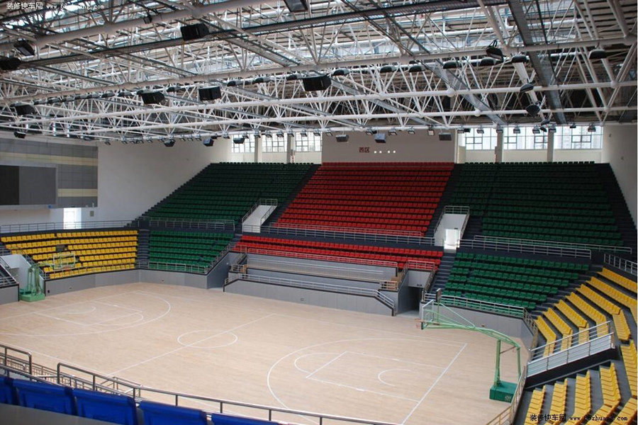 沙坪坝羽毛球场网架工程